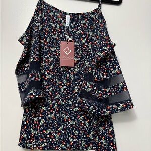 Jouica Floral Cold Shoulder Top
